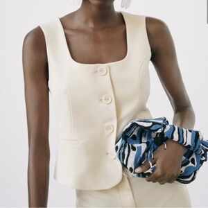 ZARA WAISTCOAT / VEST TOP WITH A SQUARE NECKLINE - ECRU / BEIGE / IVORY / CREAM